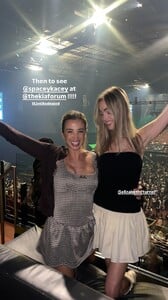 [2024.10.04] elizabethcturner_katieaustin_462220858_18463914025018381_8923584565499622277_n.jpg