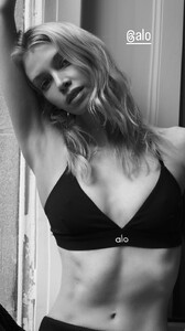 [2024.10.04] stellamaxwell_461979512_523722887042487_5159485644778310692_n.jpg