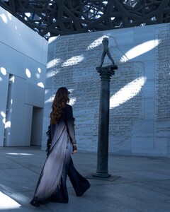 [2024.10.08] izabelgoulart_462465715_1241920046999808_1884459186308931912_n.jpg