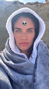 [2024.10.09] sarasampaio_461989662_18468280285058288_8189622963053480001_n.jpg