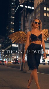 2024_10.14victoriassecret_014E7EE415E554B79DDAC93D542FAC80_video_dashinit.thumb.jpg.0b244966c287f7cf7fd4acd561a100a9.jpg