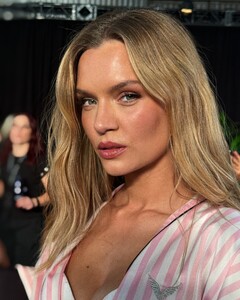 [2024.10.16] josephineskriver_463310716_532501206191660_5068212079758586822_n.jpg