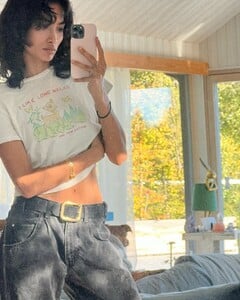 [2024.10.18] kellygale_463638408_18463718902013580_7878550948104657567_n.jpg