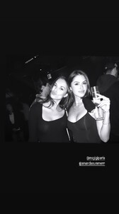 [2024.10.19] msgigiparis_derekkettela_463956252_1106871174450563_2146860762136105947_n.jpg