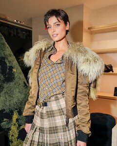 [2024.10.22] taylor_hill_464177072_18469893178024492_4304619909203220101_n.jpg