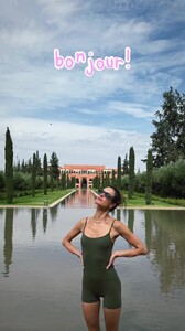 2024_10.24alessandraambrosio_0346CC44C5C2A540888A99681C1E15A8_video_dashinit.thumb.jpg.89e731670cc2ed49cc94408180956289.jpg