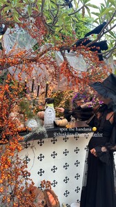 [2024.10.27] taylor_hill_s464917330_18470957995024492_2875396021044421531_n.jpg