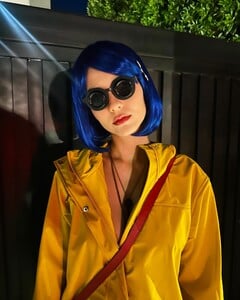 [2024.10.27] victoriajustice_464763297_18555824410006824_147483463263417718_n.jpg