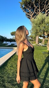 [2024.10.28] liza_inyourdreams_464768660_8290887407703660_4862853260412612980_n.jpg