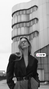 [2024.10.29] carolinalemkeberlin.il_462405433_18467686432044273_394208117624518393_n.jpg