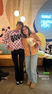 2024_10.30tateandtaylor_danislepak__465190908_8961964237188481_3250852695670517510_n.thumb.jpg.0bacde7b7e1bfd2b83c0a15972ba6c7b.jpg