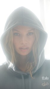 [2024.10.31] stellamaxwell_s465035498_1066562911542486_6754257977579885118_n.jpg