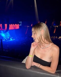 [2024.10.10] elizabethcturner_462722368_18461601811052750_1877344751727118348_n.jpg