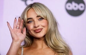22amas-carpet_002.jpg