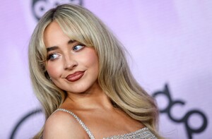 22amas-carpet_009.jpg