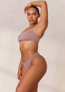 5.MauveBarelyThere-Amber_1.jpg