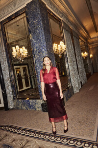 517417974_observer_magazine-3.jpg