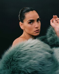 517423630_cultured_magazine_-_fall__fashion__2024-8.jpg