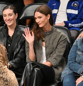 518412338_karlie-19.jpg