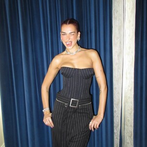 519043937_dualipa-20241003_165525-205975175.jpg