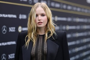 519325148_ellie-8.jpg