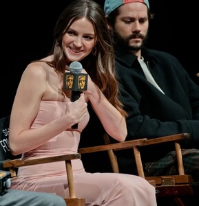 521265083_ella-5.jpg