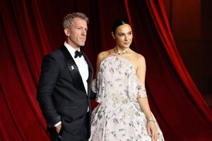 523797712_gal2-5.jpg