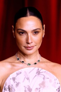 523831776_gal5-9.jpg