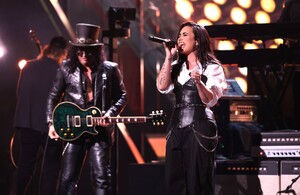 524062354_demi-26.jpg