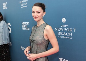 524062944_ella-8.jpg