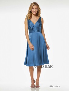 5242-Short-mittelblau-web_ID_14766.jpg