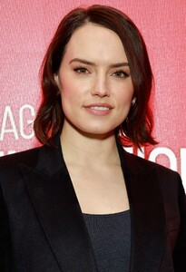 525384374_mag10.jpg