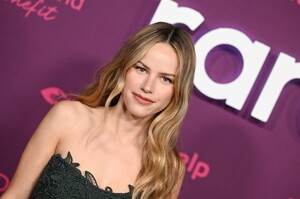 525898761_halston-9.jpg