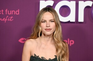 525898774_halston-10.jpg