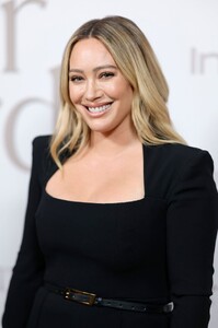 525976452_hilary-4.jpg