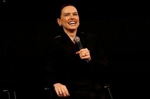 526433083_daisy-10.jpg