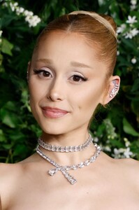 527611408_ariana-38.jpg