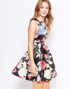 5817024-1-floral.jpg