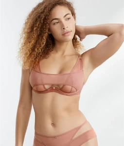 732006D9-BE96-42E3-94D7-56246AF56520.webp