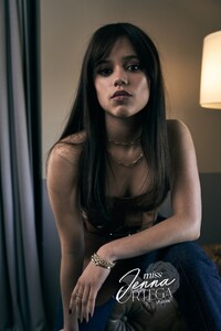 9HkXJVn2C04.thumb.jpg.a4253f2257cdcc71740182470901d5b5.jpg