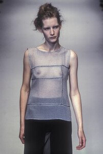 AlbertaFerretti1997SS4.thumb.jpg.6958774b1ba692f3be556676df0a59fb.jpg
