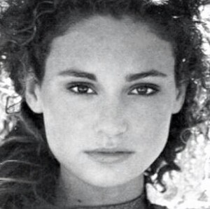 AnnaMariaMalipiero.JPG.77e1457cabbf75348544e9b17b994c3d.thumb.jpg.e057efb75ffe1f49e44493dfb802411d.jpg