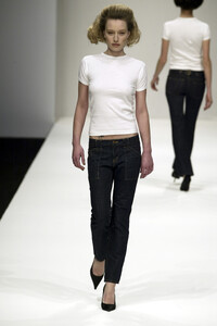 AntoniandAlison2004WomenRTW4.thumb.jpg.cf783dfde2935904f69113f4875eff68.jpg