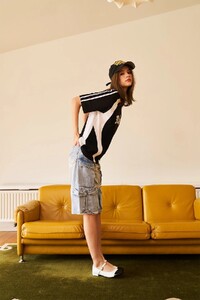 Bonkerscorner_Smiley_original_oversized_tshirt10.jpg