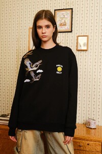 Bonkerscorner_black_embroidered_smiley_originals_sweatshirt03_c195c501-5229-4f41-9e3d-409ade5e2699.jpg