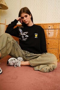 Bonkerscorner_black_embroidered_smiley_originals_sweatshirt05_6a851a8d-7bbb-499a-8a96-33f3bf53cc37.jpg