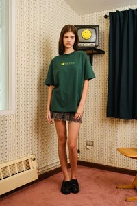 Bonkerscorner_bottle_green_smiley-originlas_x_Bonkers_oversized_tshirt01_a89def7f-e3bc-4a82-99a8-b5bc0444f9b3.jpg