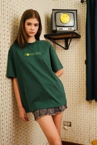 Bonkerscorner_bottle_green_smiley-originlas_x_Bonkers_oversized_tshirt08.jpg