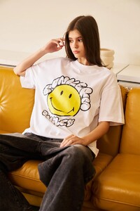 Bonkerscorner_white_bonkers_x_smiley_ost01_ebe6b6ea-ff2c-4c3e-9c36-46ccbd7b758c.jpg