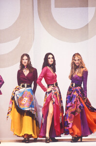 Byblos1993SS12.thumb.jpg.752ccc2b8a4f1dd2ced0f153e71dc01b.jpg